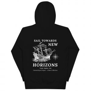 Sudadera con capucha Sail Towards New de GamanZuyoi Urban Collection color negro parte trasera