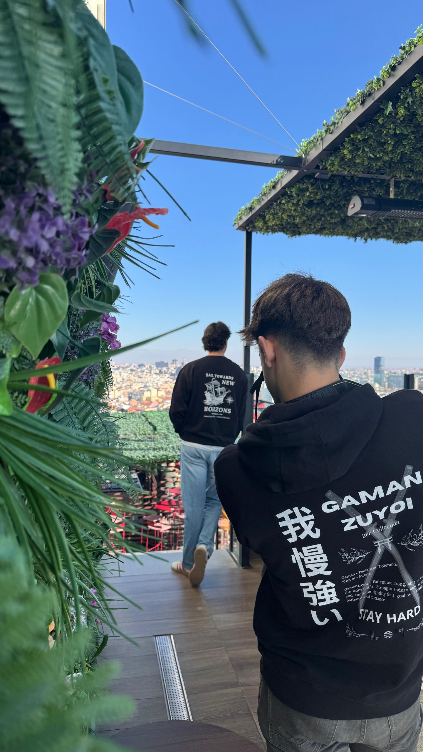 GamanZuyoi - Ropa con mensaje inspirada en el desarrollo personal